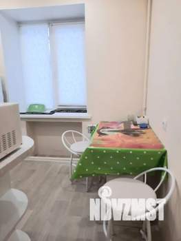 1-к квартира, посуточно, 42м2, 1/9 этаж