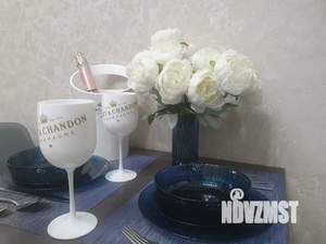 1-к квартира, посуточно, 56м2, 10/11 этаж