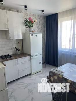 Студия квартира, посуточно, 38м2, 7/9 этаж