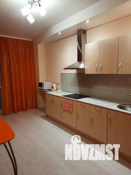 1-к квартира, посуточно, 44м2, 4/16 этаж