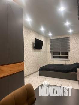 1-к квартира, посуточно, 33м2, 3/8 этаж