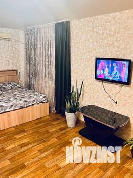 1-к квартира, посуточно, 35м2, 5/9 этаж
