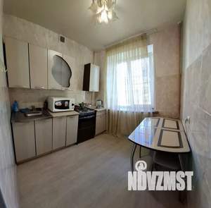 1-к квартира, посуточно, 36м2, 3/5 этаж