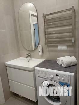 1-к квартира, посуточно, 38м2, 9/12 этаж