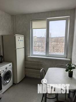 1-к квартира, посуточно, 32м2, 9/16 этаж