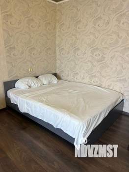 1-к квартира, посуточно, 40м2, 9/9 этаж