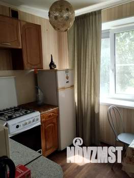 3-к квартира, посуточно, 45м2, 4/5 этаж