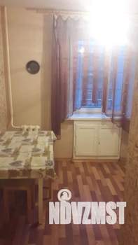 2-к квартира, посуточно, 50м2, 1/9 этаж