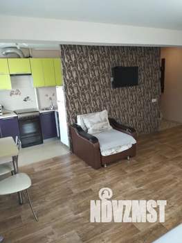 Студия квартира, посуточно, 30м2, 4/5 этаж