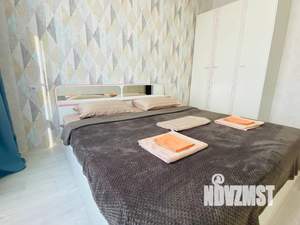 1-к квартира, посуточно, 40м2, 8/23 этаж