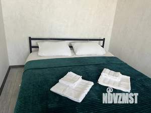 1-к квартира, посуточно, 40м2, 4/4 этаж