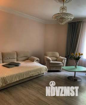 2-к квартира, посуточно, 75м2, 3/5 этаж