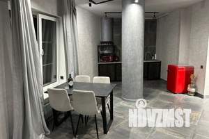 1-к квартира, посуточно, 60м2, 20/23 этаж