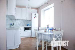 1-к квартира, посуточно, 40м2, 10/10 этаж