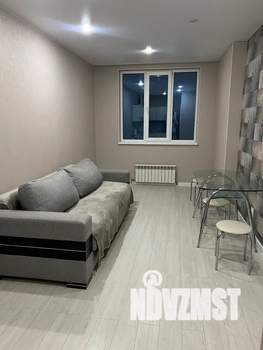 1-к квартира, посуточно, 40м2, 3/16 этаж