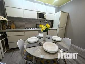 3-к квартира, посуточно, 63м2, 6/9 этаж