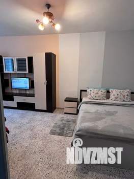 1-к квартира, посуточно, 35м2, 1/5 этаж