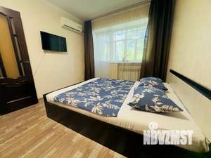 1-к квартира, посуточно, 32м2, 2/5 этаж