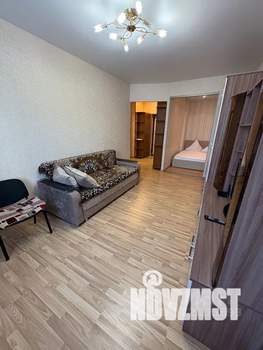 1-к квартира, посуточно, 40м2, 1/5 этаж