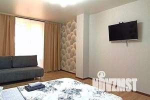 1-к квартира, посуточно, 55м2, 4/17 этаж