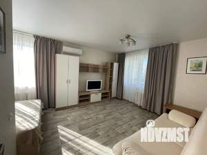 1-к квартира, посуточно, 39м2, 7/9 этаж