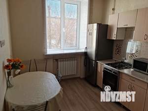 1-к квартира, посуточно, 40м2, 2/5 этаж