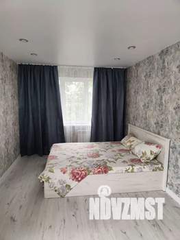 Студия квартира, посуточно, 50м2, 3/5 этаж