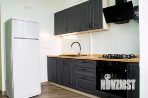 1-к квартира, посуточно, 38м2, 5/5 этаж