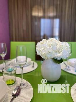 1-к квартира, посуточно, 53м2, 1/1 этаж