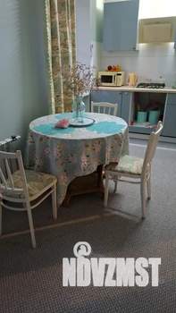 2-к квартира, посуточно, 44м2, 2/5 этаж