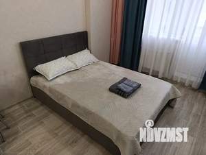 Студия квартира, посуточно, 33м2, 11/21 этаж