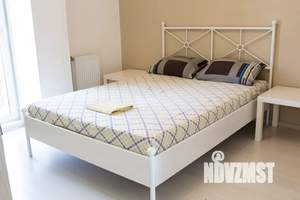 1-к квартира, посуточно, 42м2, 7/10 этаж