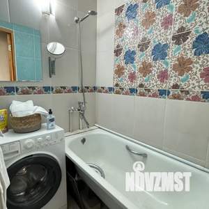 2-к квартира, посуточно, 43м2, 3/5 этаж