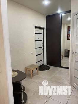 1-к квартира, посуточно, 42м2, 1/9 этаж