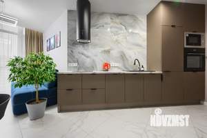 1-к квартира, на длительный срок, 60м2, 13/23 этаж