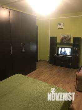 1-к квартира, посуточно, 42м2, 4/10 этаж