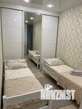 2-к квартира, посуточно, 46м2, 1/5 этаж