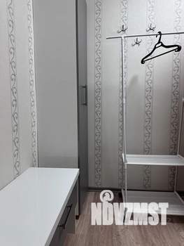 Студия квартира, посуточно, 30м2, 1/5 этаж