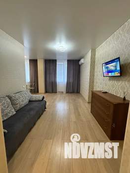 2-к квартира, посуточно, 52м2, 1/7 этаж