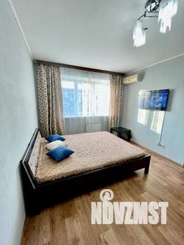 1-к квартира, посуточно, 37м2, 4/5 этаж