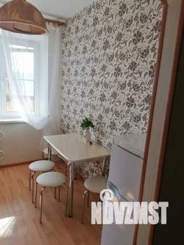 1-к квартира, посуточно, 40м2, 8/9 этаж