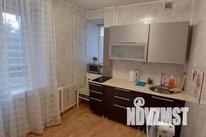 1-к квартира, посуточно, 35м2, 6/9 этаж