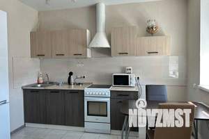 1-к квартира, посуточно, 36м2, 5/8 этаж