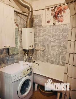 3-к квартира, на длительный срок, 42м2, 1/5 этаж