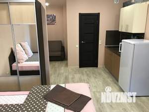 Студия квартира, посуточно, 32м2, 10/19 этаж