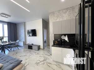 1-к квартира, посуточно, 43м2, 19/20 этаж