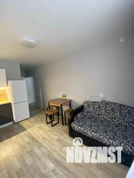 1-к квартира, посуточно, 40м2, 1/7 этаж