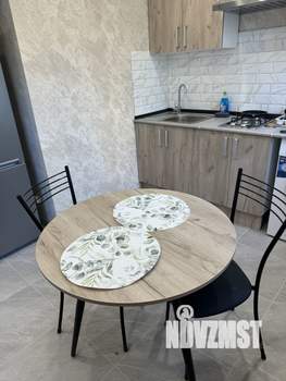 Студия квартира, посуточно, 30м2, 3/5 этаж