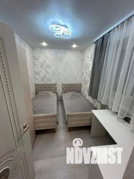 3-к квартира, посуточно, 63м2, 1/5 этаж