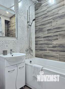 1-к квартира, посуточно, 41м2, 11/12 этаж